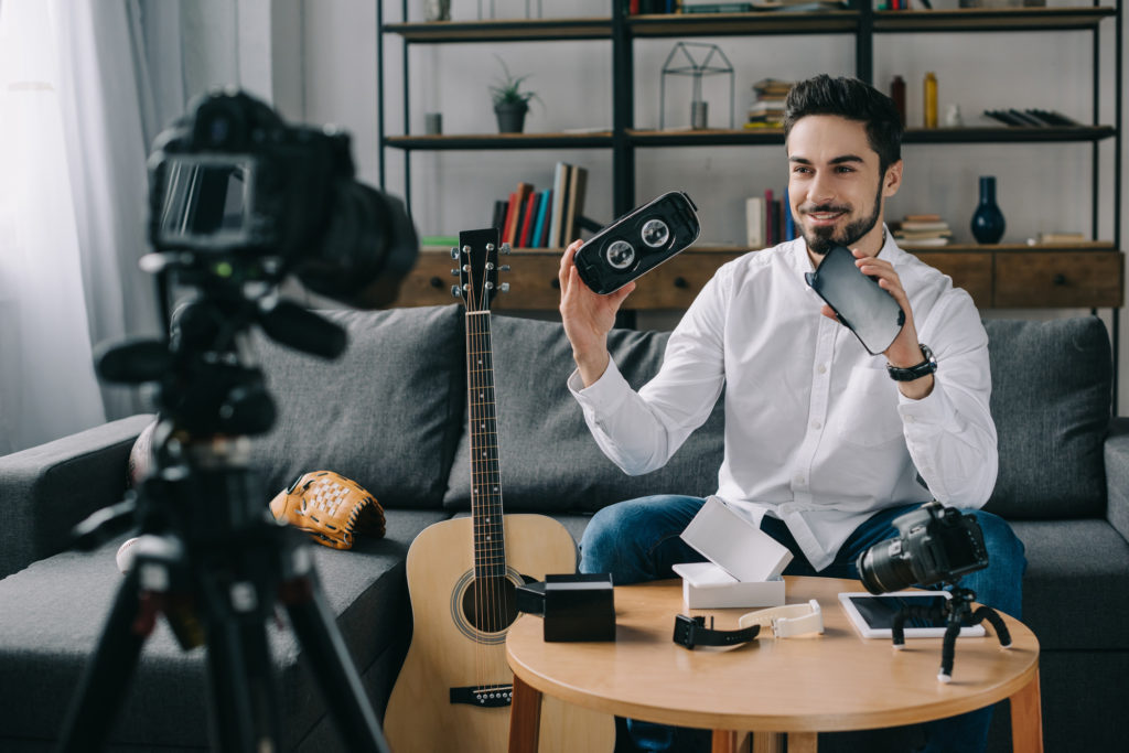 The Best Vlogging Equipment for Beginnings